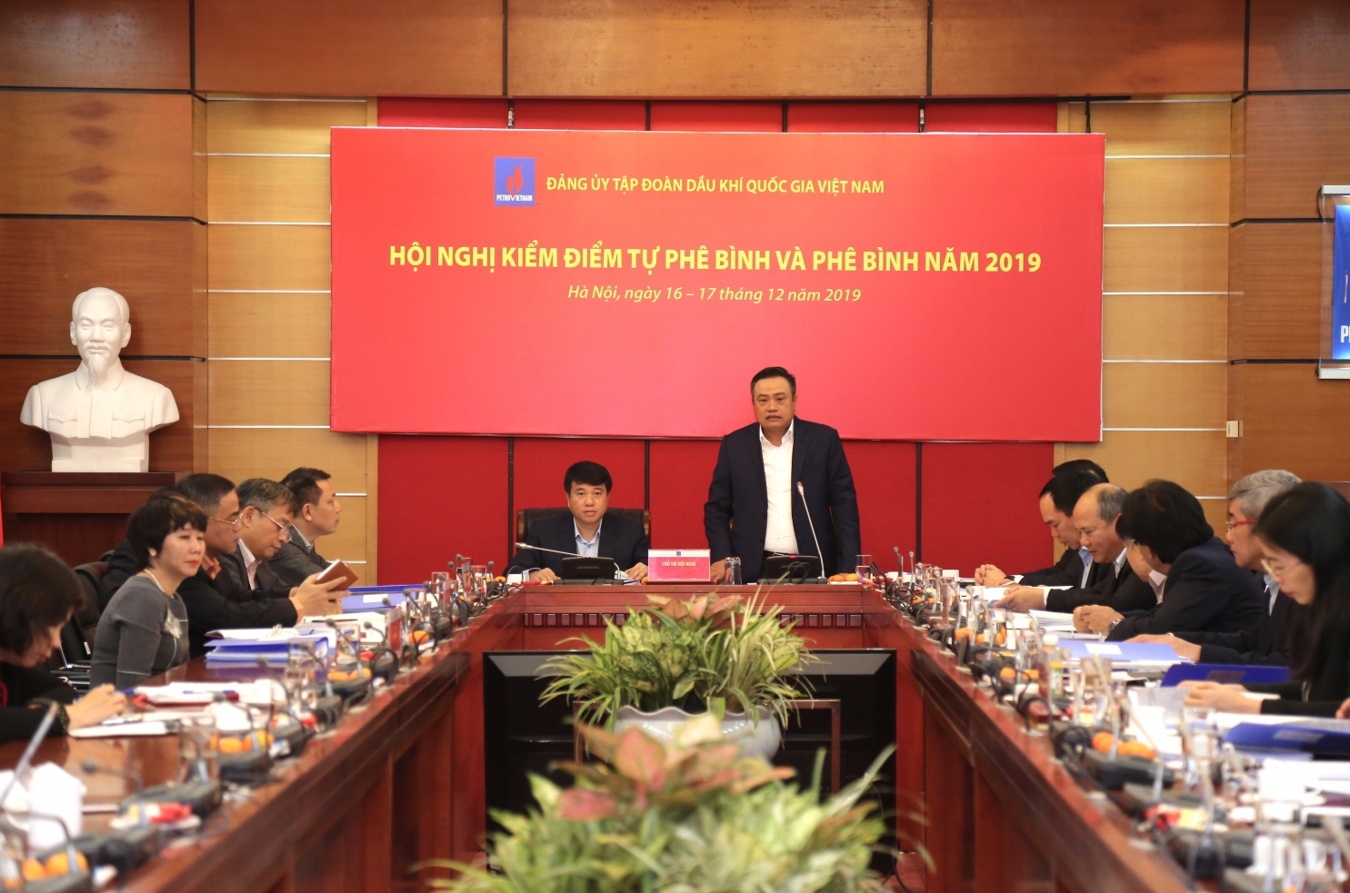 dang uy tap doan to chuc hoi nghi kiem diem tu phe binh va phe binh nam 2019