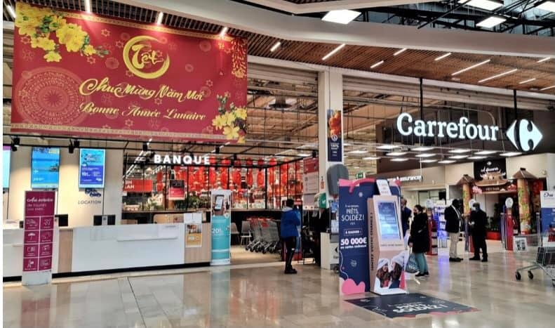 Carrefour lần đầu tiên vinh danh Tết Việt Nam tới người tiêu dùng Pháp