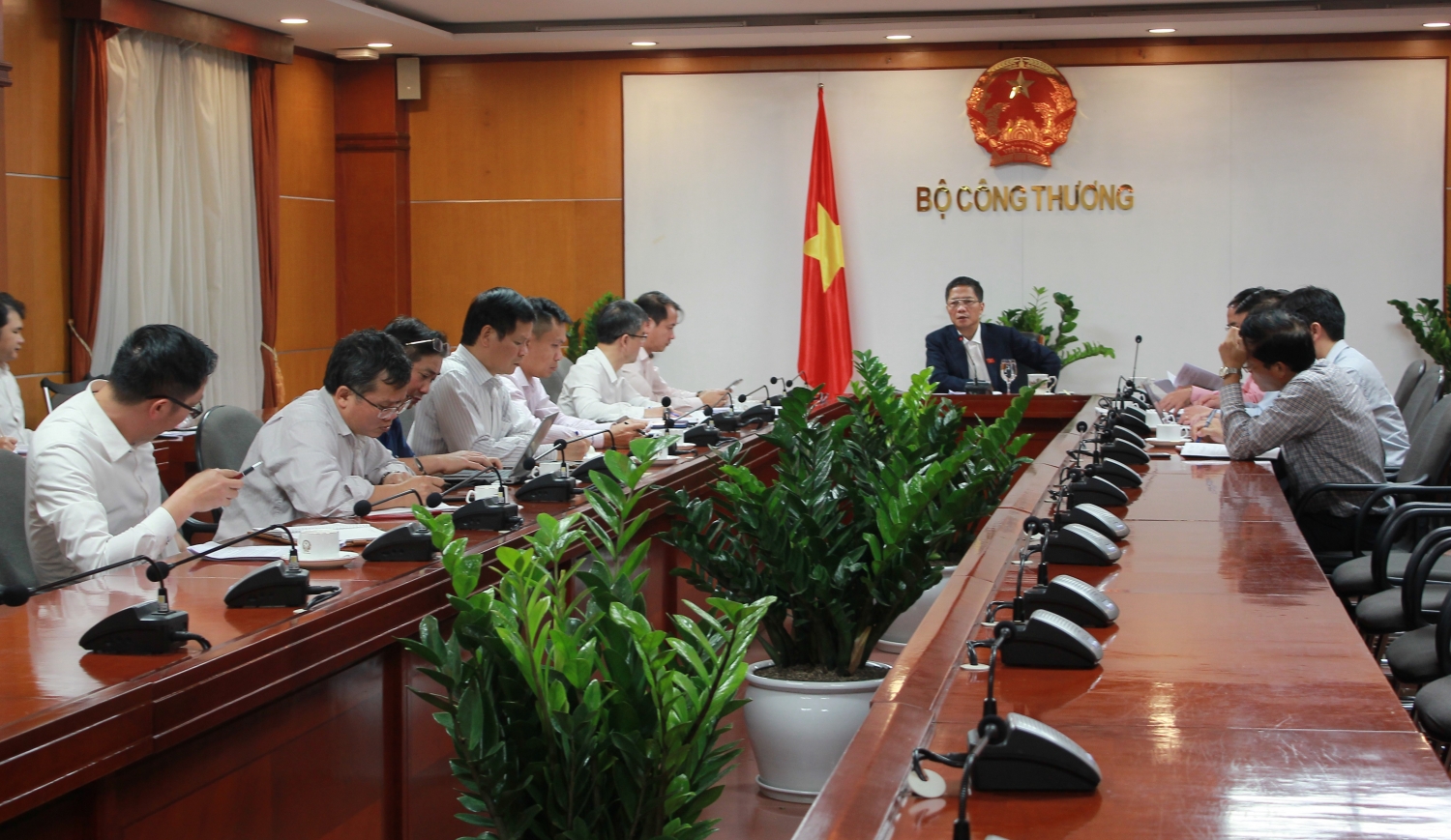 bo cong thuong hop khan nham thao go kho khan cho cac du an nguon dien