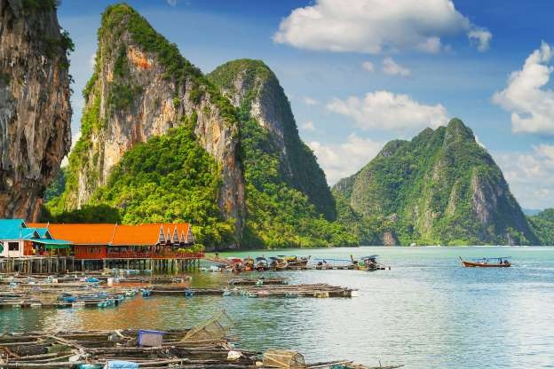 Đẹp mê hồn những ngôi làng bồng bềnh trên mặt nước dep me hon nhung ngoi lang noi bong benh tren mat nuoc