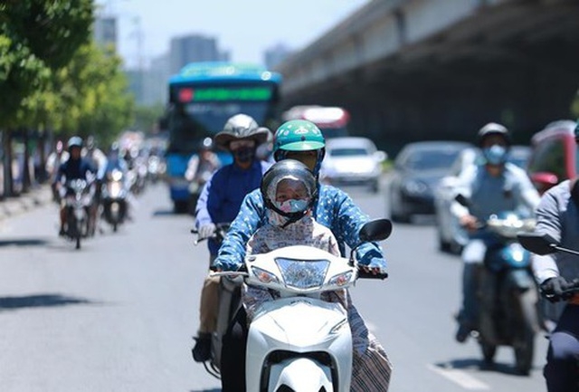 Bắc Bộ, Trung Bộ bước vào đợt nắng nóng gay gắt, có nơi trên 39 độ C Bắc Bộ tiếp tục nắng nóng gay gắt 2 ngày trước khi dịu dần