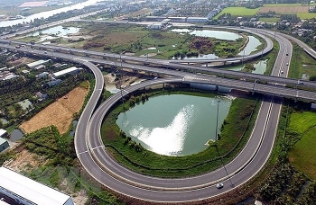 Cao tốc Trung Lương - Mỹ Thuận - Cần Thơ phải cơ bản thông xe trong năm 2020