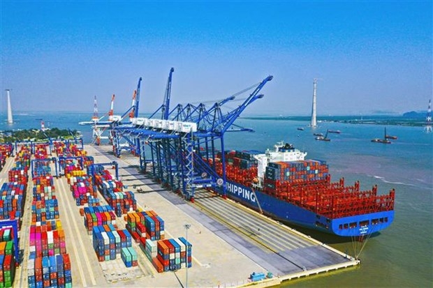 Tin tức kinh tế ngày 17/8: Xuất nhập khẩu hàng hóa qua các cảng biển giảm tốc