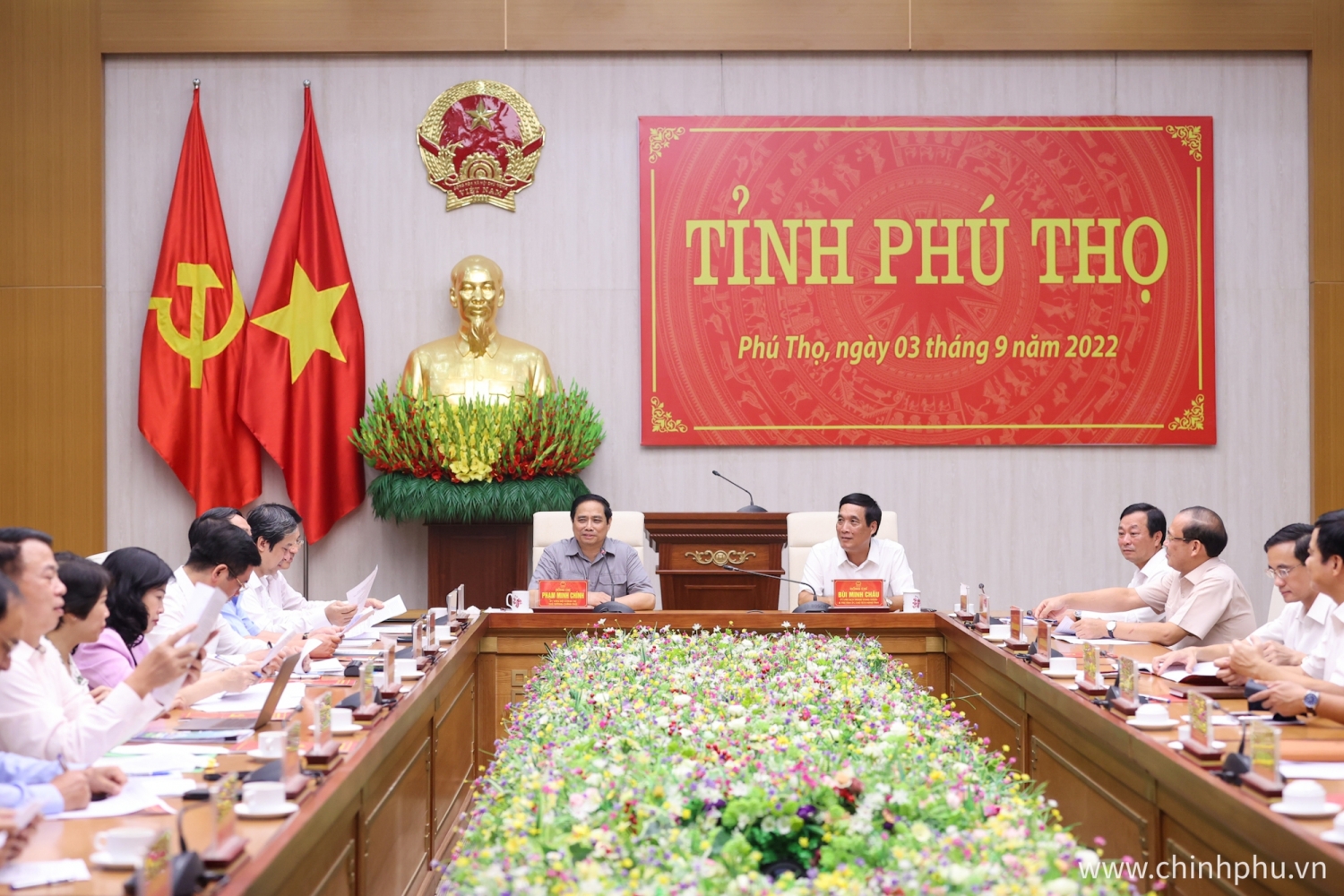 Thủ tướng: Phú Thọ phải tự lực tự cường vươn lên mạnh mẽ hơn nữa