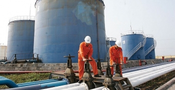 Tin tức kinh tế ngày 28/10: Cả nước chi hơn 3 tỷ USD nhập khẩu xăng dầu