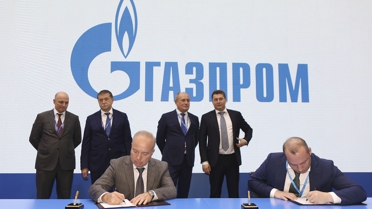 Khách hàng của Gazprom mở tài khoản thanh toán hợp đồng khí đốt tại Gazprombank