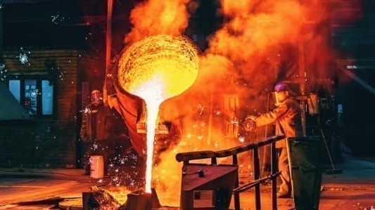 Kazakhstan cắt nguồn cung sắt cho các nhà máy thép của Nga