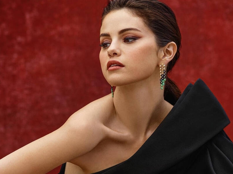 "Công chúa Disney" Selena Gomez bất ngờ tuyên bố giải nghệ