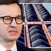 Ba Lan xem xét cấm nhập khẩu than của Nga