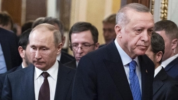 Ankara lại “chơi xỏ” Moscow
