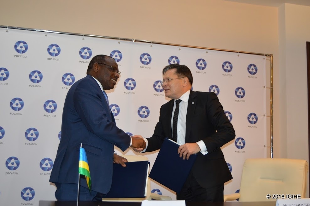 nga giup rwanda xay dung dien hat nhan