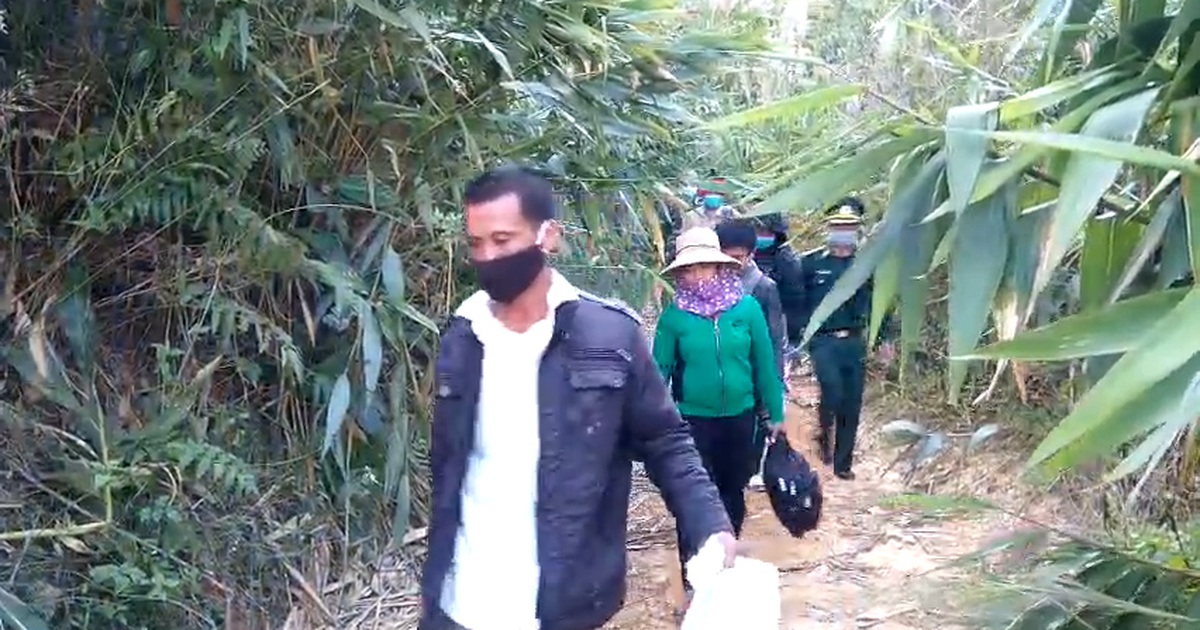 Phát hiện 6 người "băng rừng" nhập cảnh trái phép vào Việt Nam