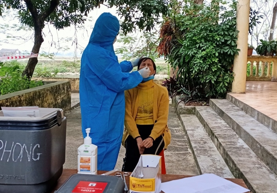 Người dân về Ninh Bình ăn Tết phải có kết quả xét nghiệm âm tính SARS-CoV-2