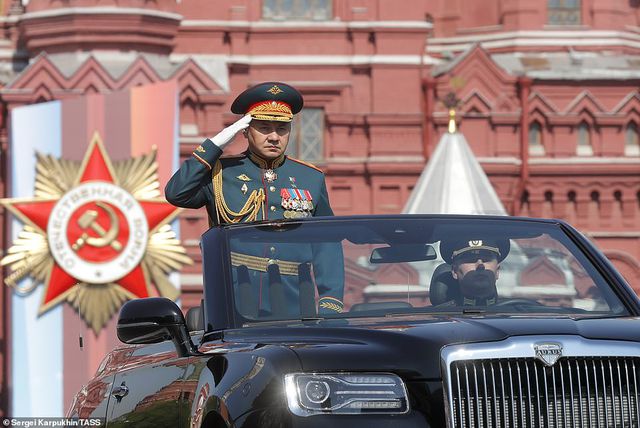 Dàn vũ khí uy lực của Nga luyện tập trước lễ duyệt binh Ngày Chiến thắng dan vu khi uy luc cua nga luyen tap truoc le duyet binh ngay chien thang