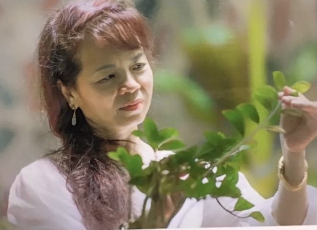 Thơ đọc chậm để cảm nhận tình yêu qua những nỗi đau Thơ đọc chậm để cảm nhận tình yêu qua những nỗi đau