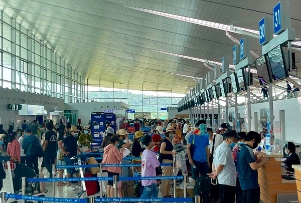 Kiên Giang đề xuất dừng các chuyến bay chở khách từ TP HCM đến Phú Quốc và ngược lại - Vimarsana News