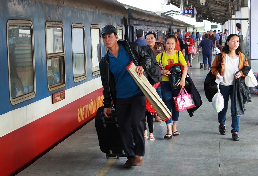Ga Sài Gòn bán hơn 200.000 vé tàu Tết