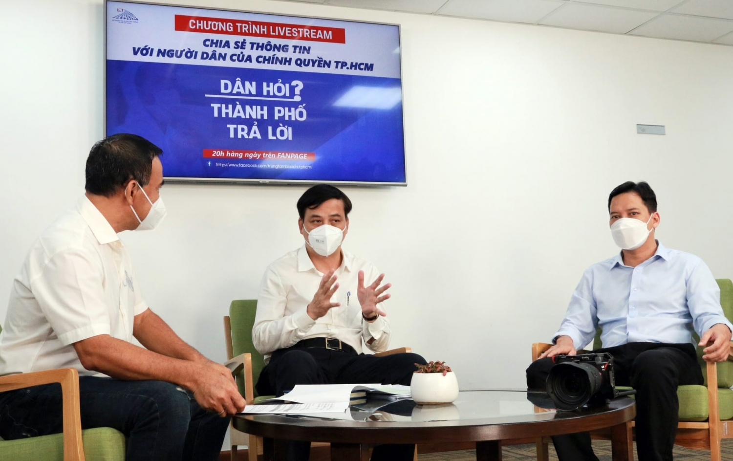 TP HCM: Tiến tới sử dụng ứng dụng thay giấy đi đường TP HCM: Tiến tới sử dụng ứng dụng thay giấy đi đường