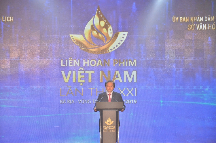 "Song Lang" đạt giải Bông Sen Vàng tại LHP Việt Nam 21 phim song lang dat giai bong sen vang o the loai phim truyen dien anh tai lien hoan phim viet nam lan thu xxi
