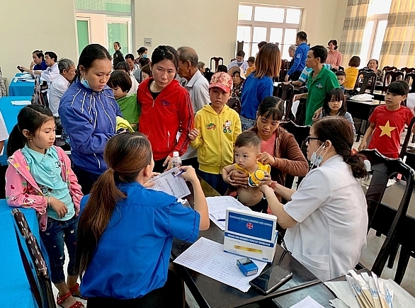 vietsovpetro to chuc chuong trinh kham benh tu thien nam 2019