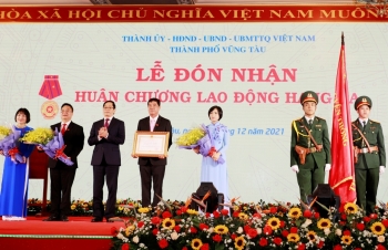 Thành phố Vũng Tàu tổ chức Lễ kỷ niệm 30 năm thành lập và đón nhận Huân chương Lao động hạng Ba