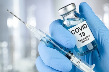 Nên tiêm vắc-xin Covid -19 ngay khi có thể
