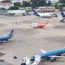 tin tuc kinh te ngay 209 thieu kho bai nhan luc nganh logistics hang khong kho cat canh