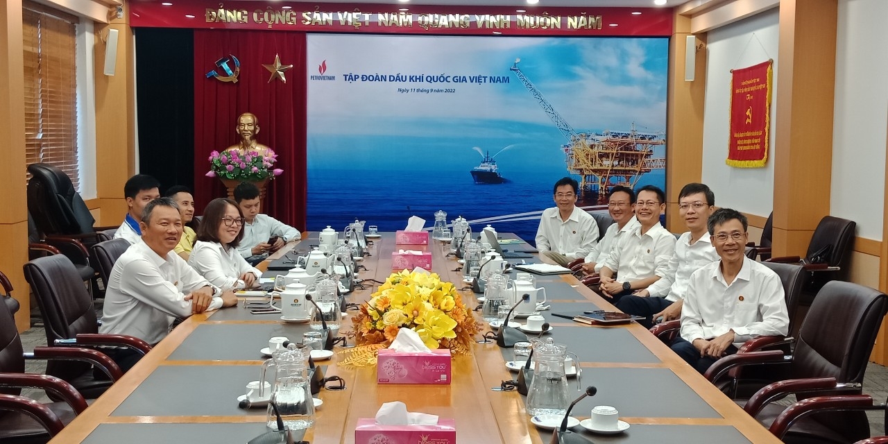 Thủ tướng Chính phủ Phạm Minh Chính làm việc với Petrovietnam Thủ tướng Chính phủ Phạm Minh Chính làm việc với Petrovietnam