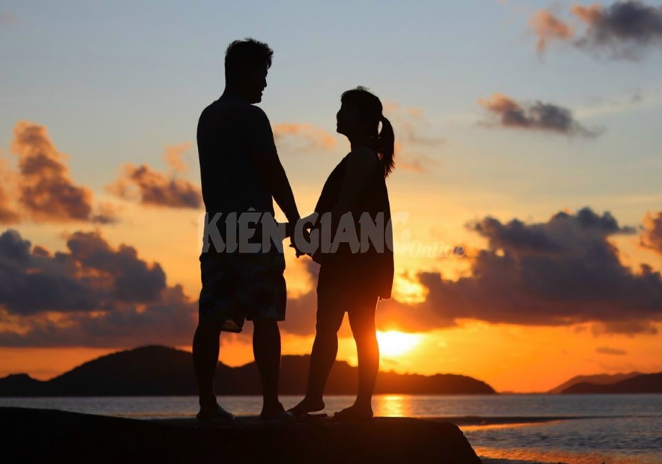 Về Kiên Giang đến nơi có thể đi bộ dưới biển Về Kiên Giang đến nơi có thể đi bộ dưới biển