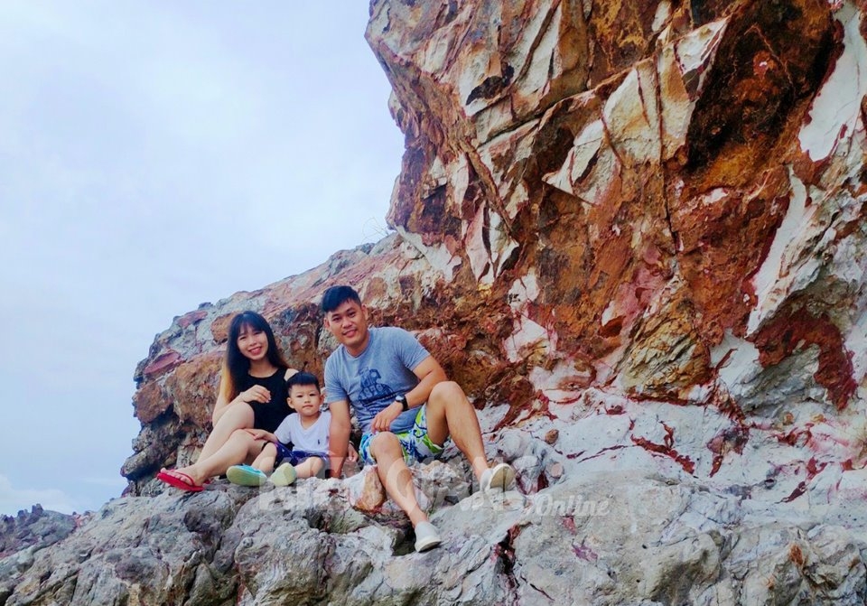 Về Kiên Giang đến nơi có thể đi bộ dưới biển Về Kiên Giang đến nơi có thể đi bộ dưới biển