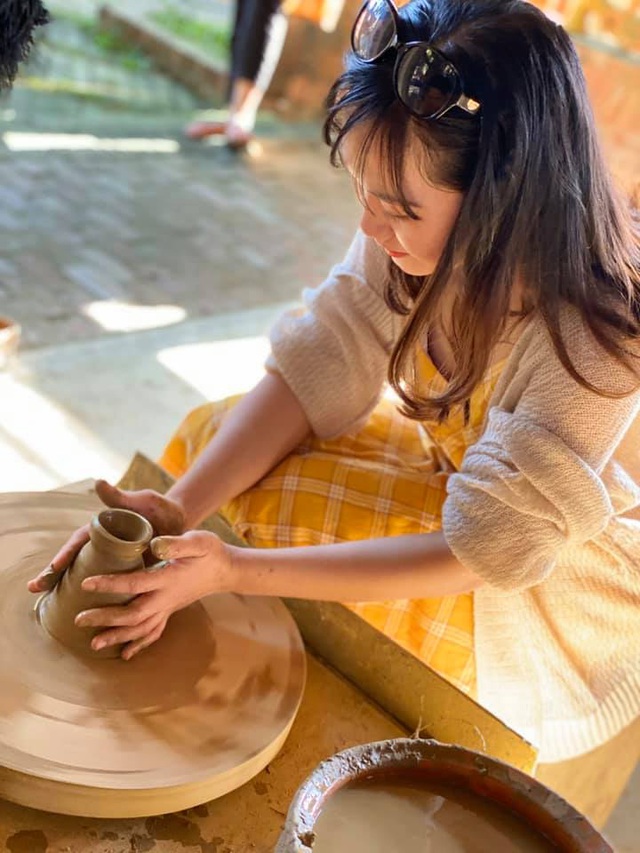 Giáp Tết Tân Sửu, xem nghệ nhân làng gốm Thanh Hà nặn tượng trâu đất - 10 Giáp Tết Tân Sửu, xem nghệ nhân làng gốm Thanh Hà nặn tượng trâu đất - 10