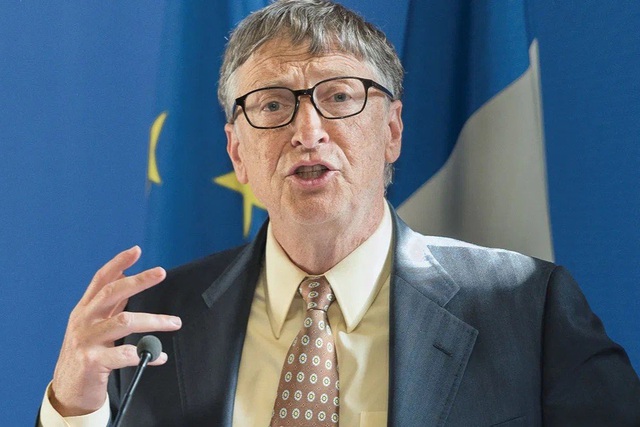 Bill Gates thích dùng điện thoại Android hơn iPhone vì lý do này - 1