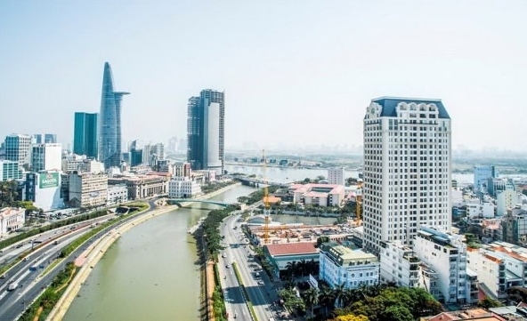 ADB: Nền tảng kinh tế vĩ mô ổn định, Việt Nam sẽ đạt mục tiêu tăng trưởng 6,5%