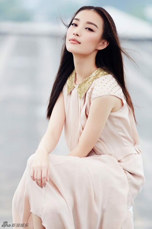 Nghê Ni: Mỹ nhân sở hữu gương mặt đậm chất điện ảnh và diễn xuất cuốn hút - 4 Nghê Ni: Mỹ nhân sở hữu gương mặt đậm chất điện ảnh và diễn xuất cuốn hút - 4