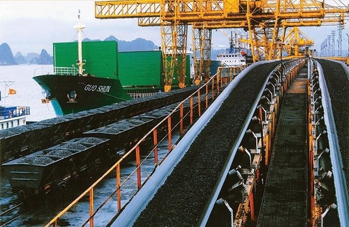 TKV và Tổng công ty Đông Bắc được xuất khẩu tối đa trên 2 triệu tấn than