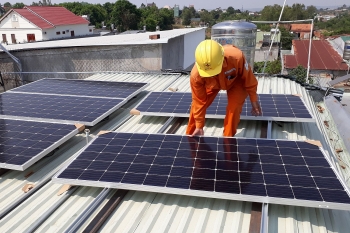 Cần tuân thủ chặt chẽ các quy định khi đầu tư điện mặt trời