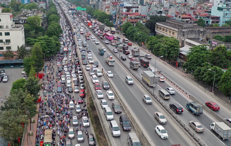 Thu phí phương tiện vào nội đô là đề án rất quan trọng đối với kế hoạch giảm xe cá nhân, giải quyết ùn tắc trong khu vực nội đô Hà Nội từ nay đến năm 2025, tầm nhìn 2030 Thu phí phương tiện vào nội đô là đề án rất quan trọng đối với kế hoạch giảm xe cá nhân, giải quyết ùn tắc trong khu vực nội đô Hà Nội từ nay đến năm 2025, tầm nhìn 2030