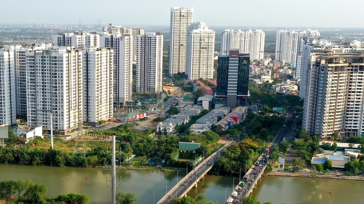 Tin bất động sản ngày 24/1/2022: TP  Hồ Chí Minh lập 5 đề án chuyển 5 huyện lên quận