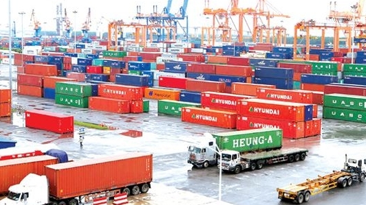 Tổng kim ngạch xuất, nhập khẩu hàng hóa Việt Nam ước đạt hơn 431 tỷ USD