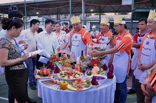 BSR tổ chức hội thi “Mâm cơm hạnh phúc” và “Hát đôi giai điệu ngọt ngào”