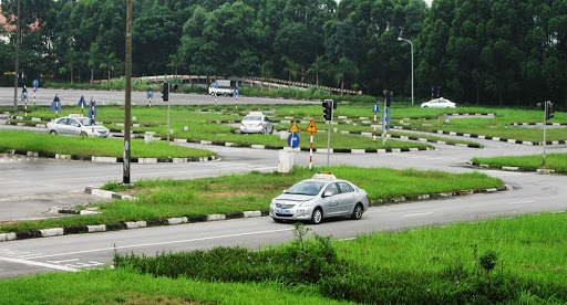 Mở đợt kiểm tra các trung tâm đào tạo, sát hạch lái xe mo-dot-kiem-tra-cac-trung-tam-dao-tao-sat-hach-lai-xe