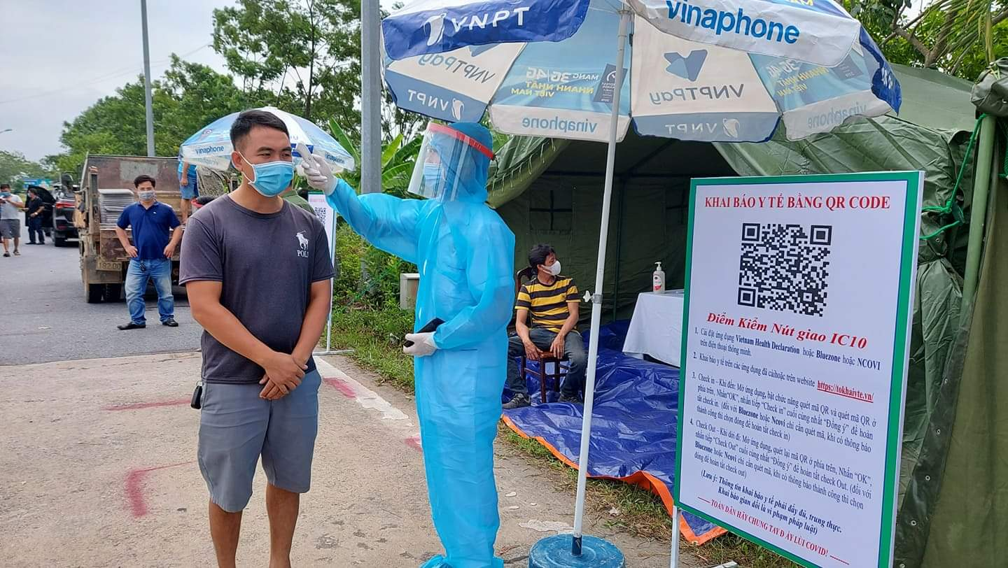 Phú Thọ lập 10 chốt kiểm soát dịch Covid-19 tại các lối ra vào tỉnh Phú Thọ lập 10 chốt kiểm soát dịch Covid-19 tại các lối ra vào tỉnh