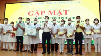 Tỉnh Phú Thọ tiếp tục cử cán bộ y tế hỗ trợ TP Hồ Chí Minh dập dịch