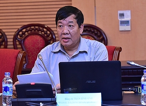 can co co so phap ly mo duong cho nganh xu ly pin mat troi het han