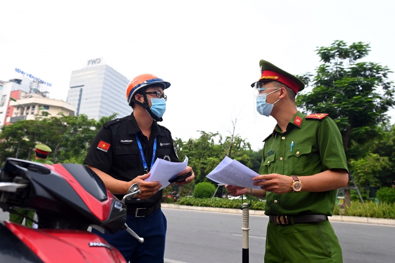 Hà Nội: Triển khai phần mềm Hà Nội vẫn áp dụng giấy đi đường cũ vào ngày mai 8/9