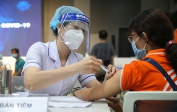 Hai phương án tiêm vaccine cho học sinh ở Hà Nội