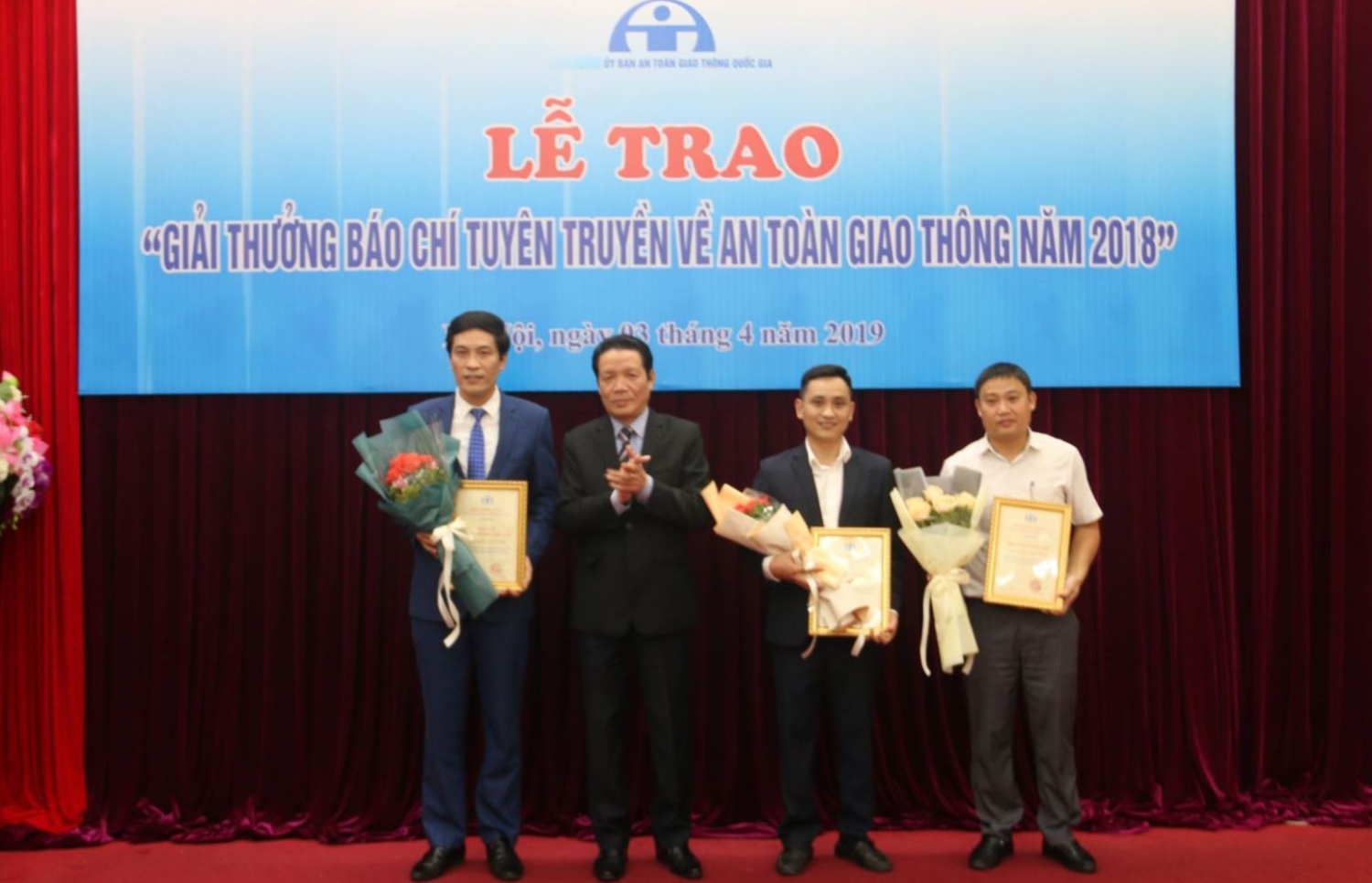 32 tac pham xuat sac dat giai bao chi tuyen truyen ve an toan giao thong nam 2018 531989