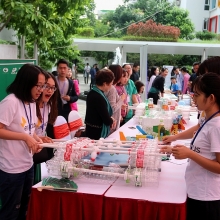 trai nghiem nghe thuat moi truong xanh cho em