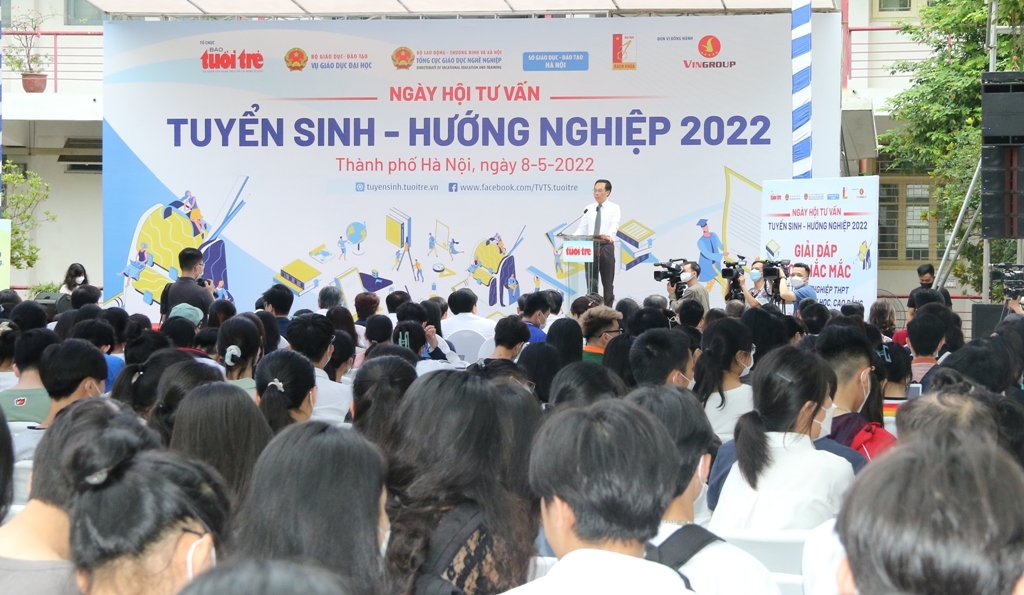 Hàng nghìn học sinh, sinh viên tham gia “Ngày hội tư vấn tuyển sinh - hướng nghiệp 2022”