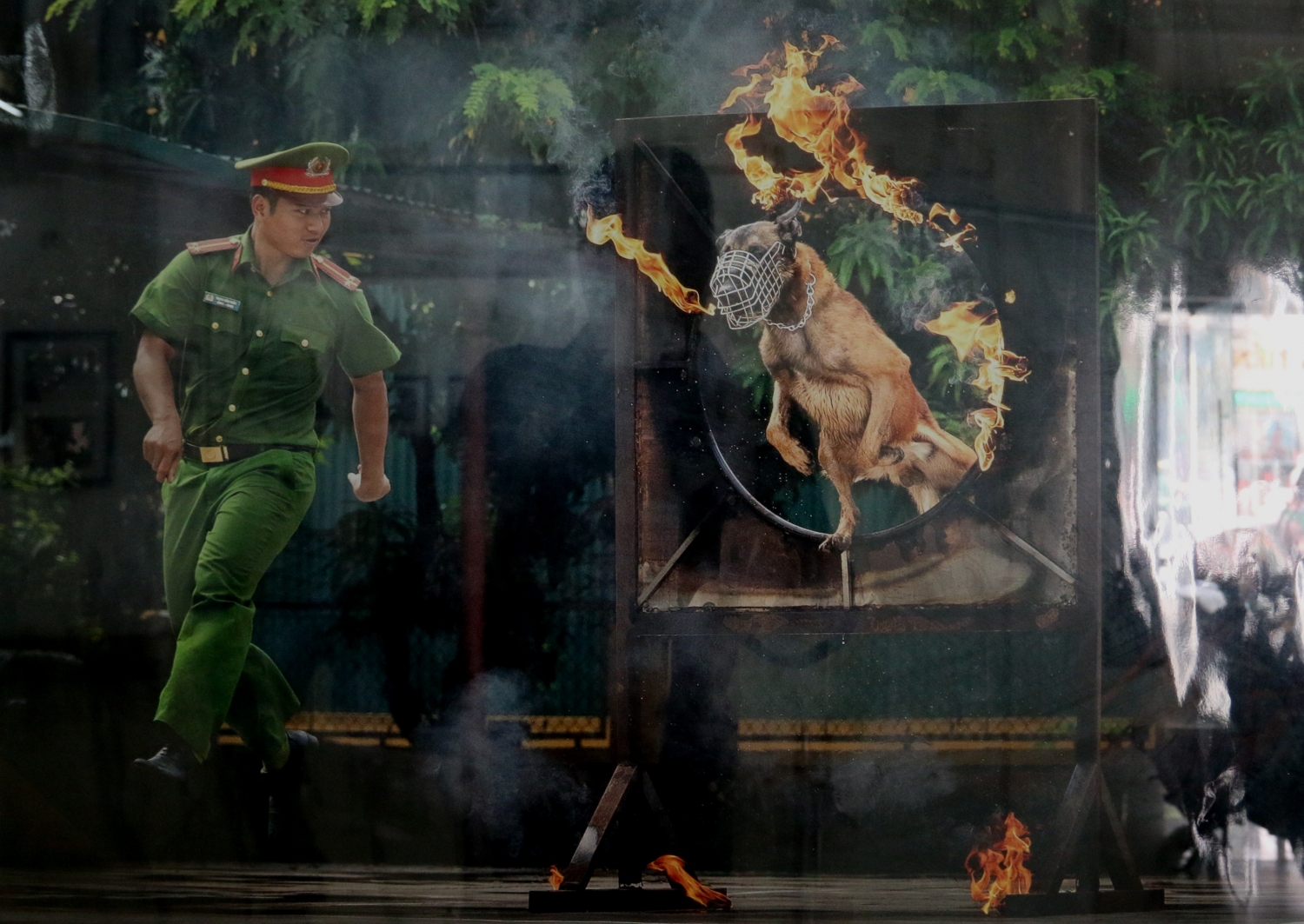 Những hình ảnh đẹp về lực lượng Công an Thủ đô nhung hinh anh dep ve luc luong cong an thu do